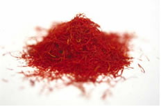 18-Spices-Scientifically-Proven-To-Prevent-and-Treat-Cancer-16-Saffron